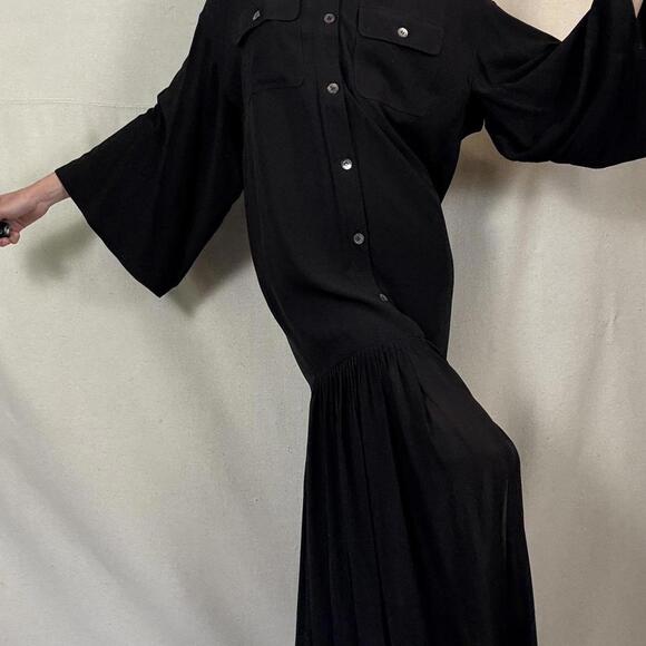 Gianfranco Ferre Dresses & Skirts - Vintage Gianfranco Ferré Black Pleated Dress